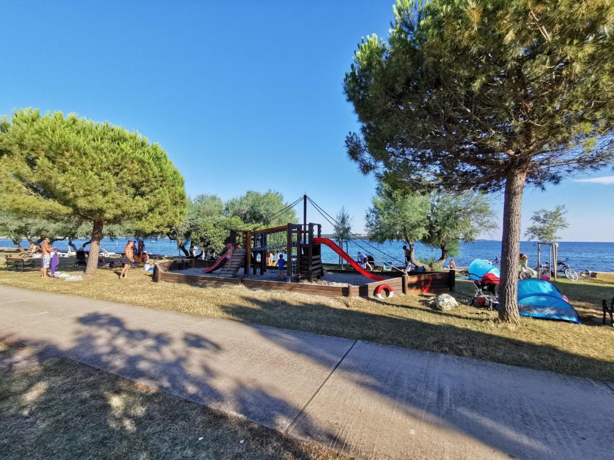 Ivan B&B, 5 Star Superior Room, Near The See And Park Novigrad Istria 외부 사진
