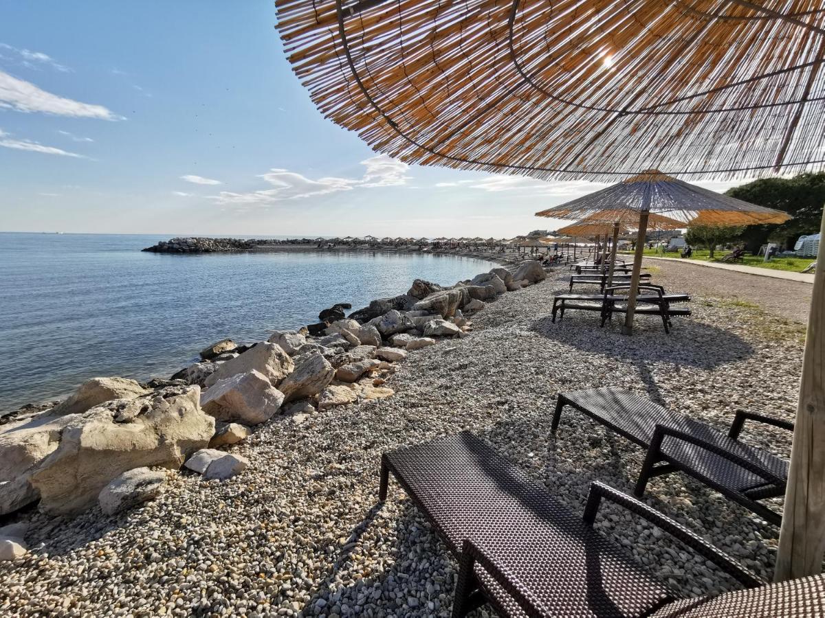 Ivan B&B, 5 Star Superior Room, Near The See And Park Novigrad Istria 외부 사진